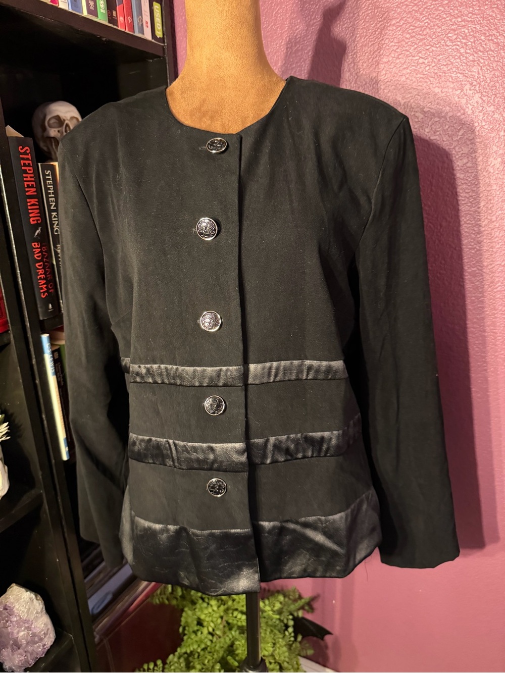 Sag Harbor Black Button-Front Satin-Trim Jacket